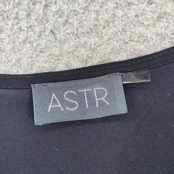 ASTR Romper Womens Medium Black Surplice Neck Long Sleeves Lace Shorts Blouse - Picture 5 of 12